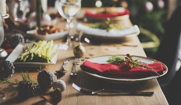 Yılbaşı sofrası için pratik meze tarifleri