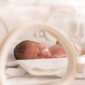 28 haftalık doğan mucize oğlum hayatta kaldı