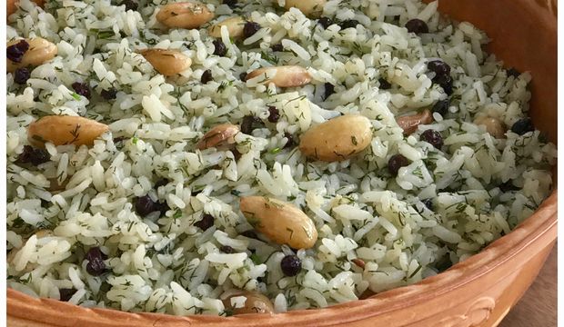 Bademli dereotlu pirinç pilavı  