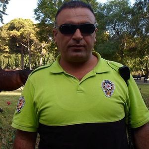 Babamız evde yok, kapıyı açamayız!