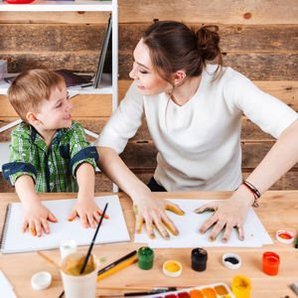 Bir çocuğa oturmalarını öğretmek. Ebeveynlere ipucu ve tavsiyeler Bir çocuğa oturmalarını öğretmek. Ebeveynlere ipucu ve tavsiyeler
