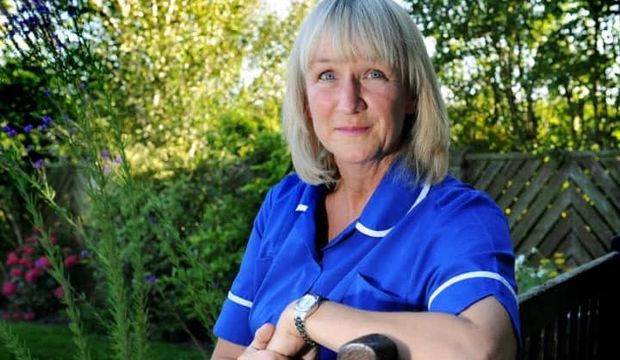 Göbek bağı geç kesilmeli diyen ebenin 10 yıllık mücadelesi