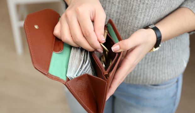 Arkadaşım para çaldı