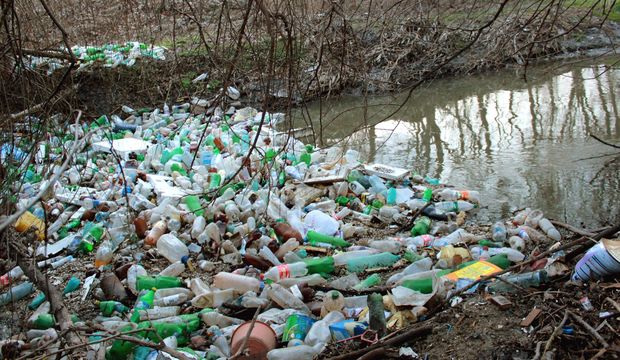 Kullanmayı bırakmanız gereken 8 plastik ürün