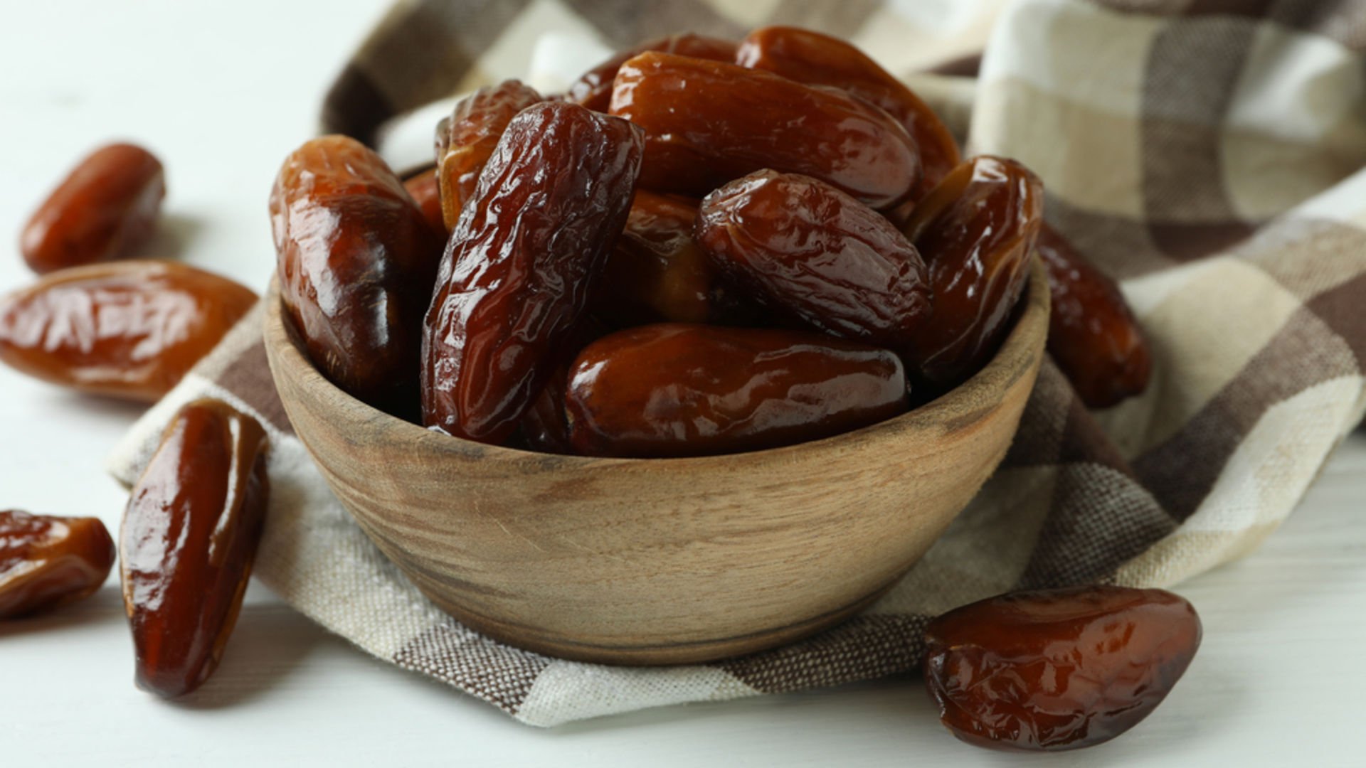 Dateland Dates Almond