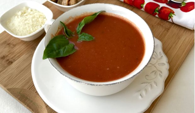 Pestolu domates çorbası tarifi