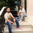 ‘Babamızın yokluğunda şarkılarından güç aldık’