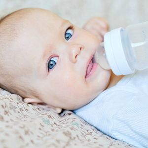 Biberon çürüklerinde biberonun suçu ne?