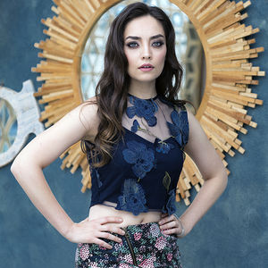 ‘Her şeye koşturan yorgun savaşçıyım’