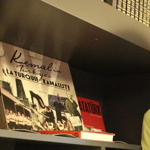 Mehmet Günsür: Oyuncular profesyonel şizofrendir