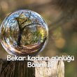 Acımakla âşık olmak arasında gidip gelmek