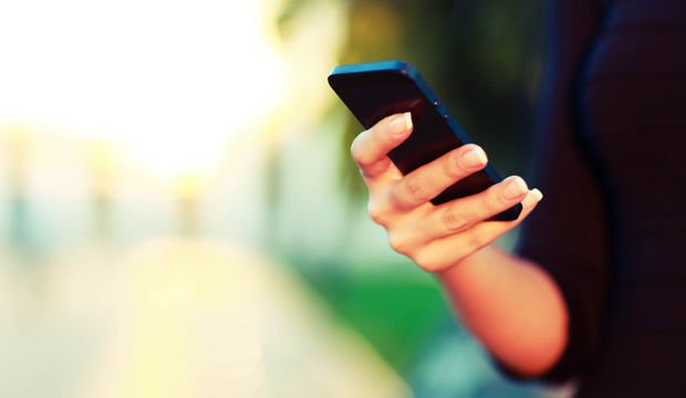 Her 13 dakikada bir telefona bakıyoruz!