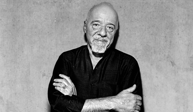 Paulo Coelho: Hayvanlarla konuşan filozof