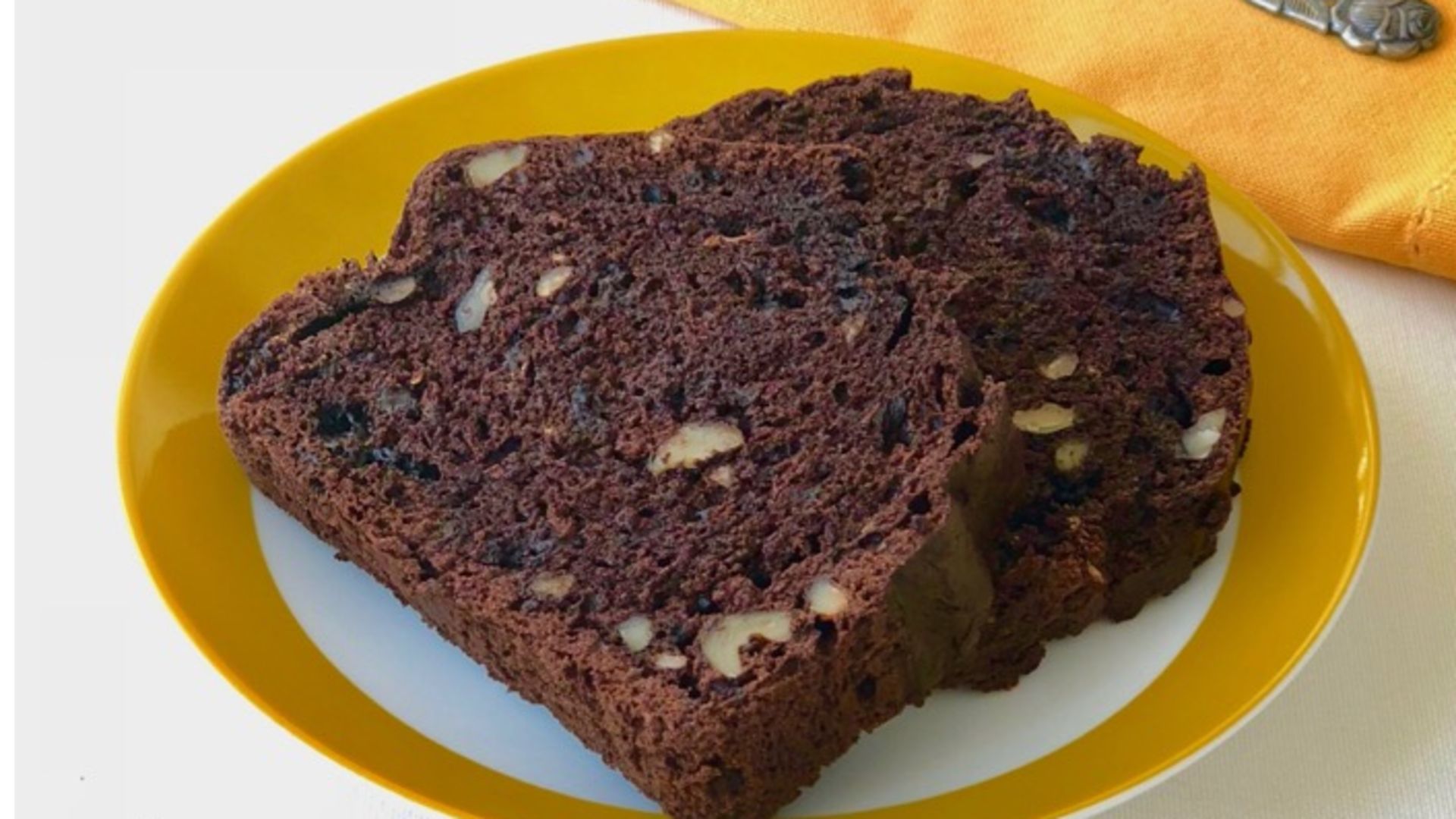 Çikolatalı cevizli muzlu kek tarifi Yaşam