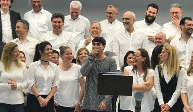 İstanbul Armoni Korosu çocuklar için söyleyecek