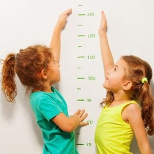 Bebeklikten ergenlik bitimine kadar büyüme takibi 