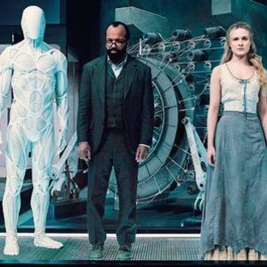 "Asıl tehdit kişiliklerimizin hack’lenmesi"