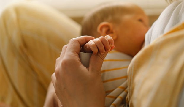 Emzirmek memeyi nasıl etkiler?