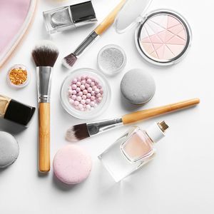 Bitmek üzere olan makyaj malzemeleri nasıl değerlendirilir?