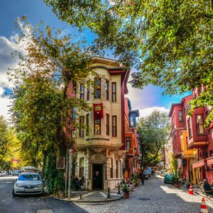 Karşımda İstanbul