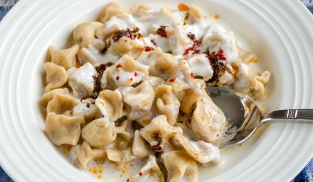 Nohutlu mantı nasıl yapılır?