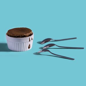 Koca mevsimler geçti üstümden ben bunları yazarken