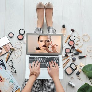 Beyaz yakalıların kaçınması gereken makyaj hataları