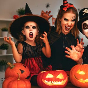 Elinizdeki ürünlerle yapabileceğiniz cadılar bayramı makyajları