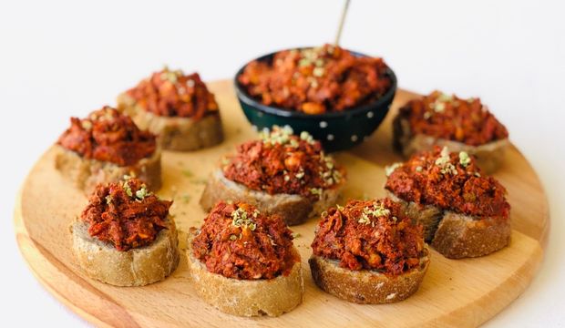 Cevizli tahinli meze