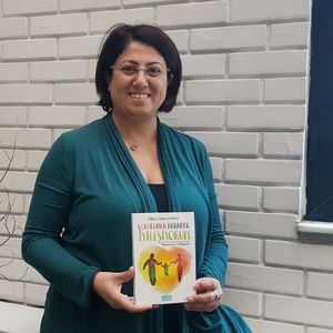 "Kendini tanıyan başkasının dünyasına kapı olabilir"