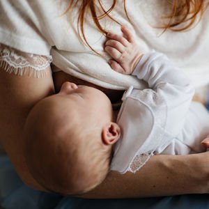 Emzirme döneminde nasıl beslenmeli?
