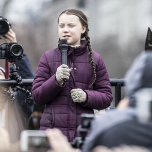 “Notre Dame için para buldunuz, gezegen için de harekete geçin!”