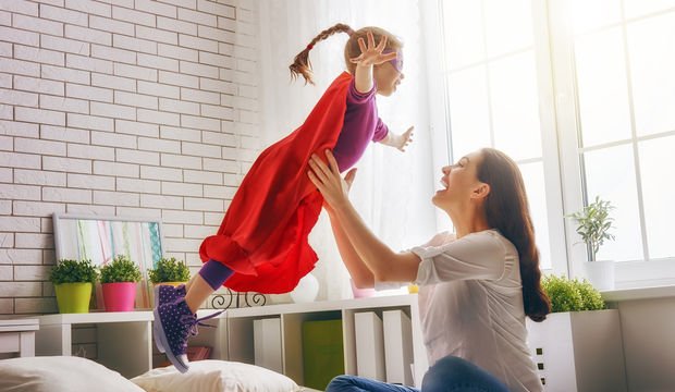 Geç yaşta anne olan kadınların çocukları daha zeki