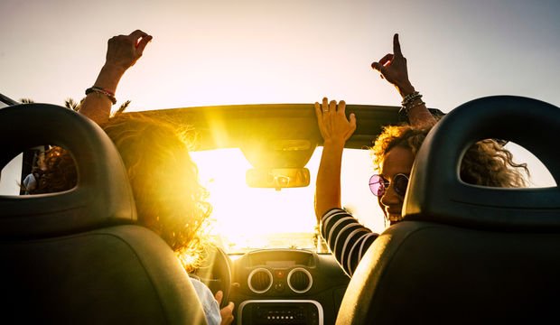 Uzun yolda dinlenebilecek en güzel 50 şarkı