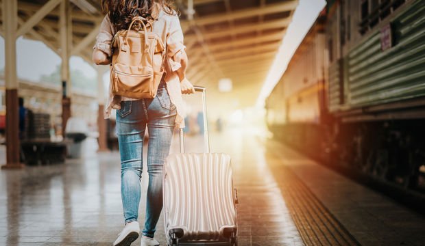 İlk kez yalnız seyahat edeceklere yararlı ipuçları