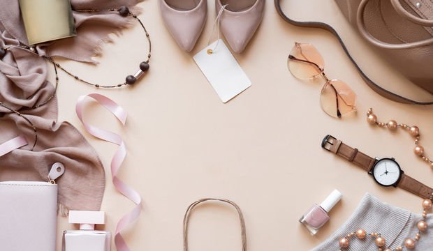 Minimalist stil giyim