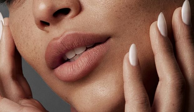 Akne nedir? Akne nasıl geçer?