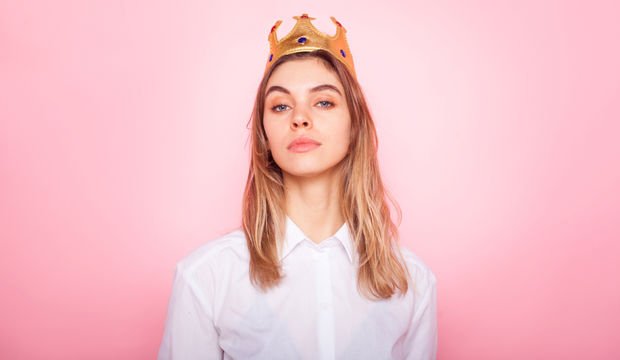 Kendimi bir halt zannediyorum