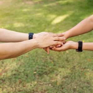 Evde Sikilanlar Icin Soru Cevap Oyunu Iliski