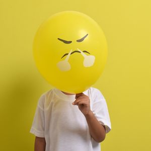Çocukların yaptığı 8 tuhaf davranış ve anlamları