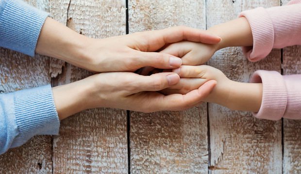 İçi kuvvetli çocuklar yetiştirebilmek için: Aynayı kendimize tutmak