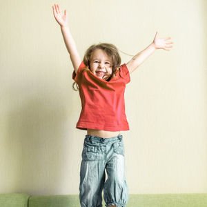 Evde sıkılan hareketli çocuklar nelere ihtiyaç duyar?