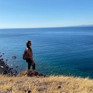 Athenalar Yürüyor: Bir Tanrıça Manifestosu