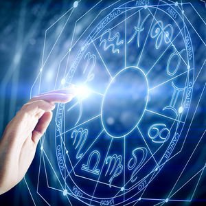 Yıldızınız bugün ne söylüyor?