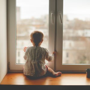 Travma yaşayan çocuğa yaklaşım 