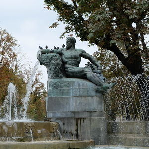 Gizli haller bölüm 15: Dut savaşları