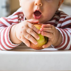 Bebeğim ek gıdaya hazır mı?