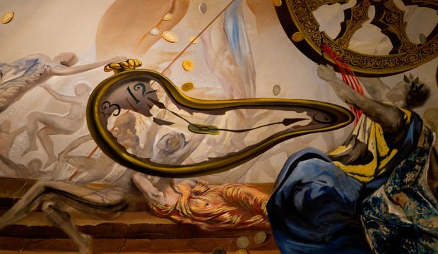 Ebru Yolver: “Her sanatçı özgürdür, özgürce anlatımlar yapmayı sever”