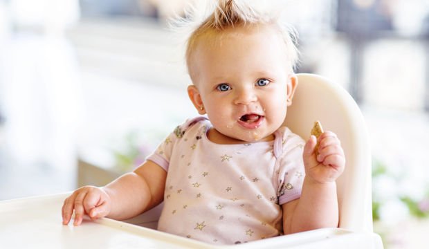 2 malzemeli şekersiz bebe bisküvisi