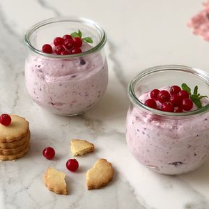 Meyveli kremalı pratik kup tarifi